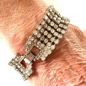 1960s Thick Rhinestone Bracelet